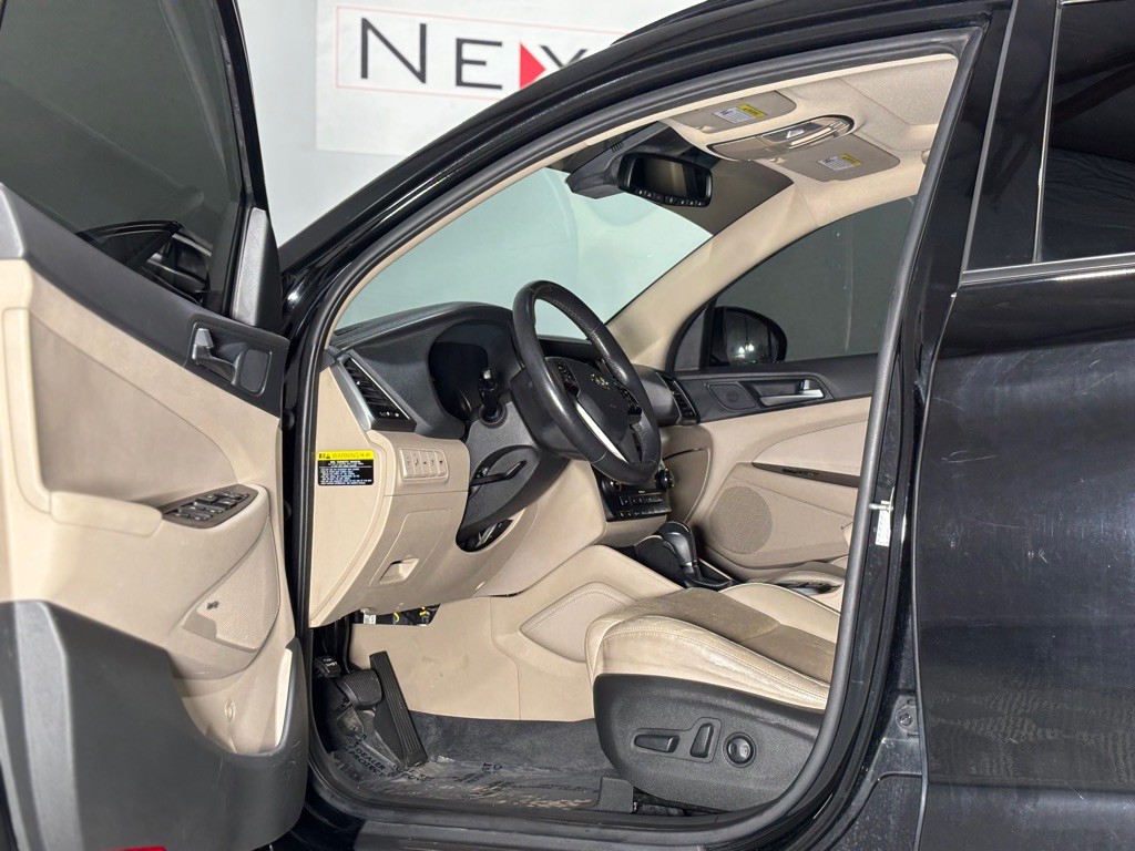 2017 Hyundai Tucson Image 10