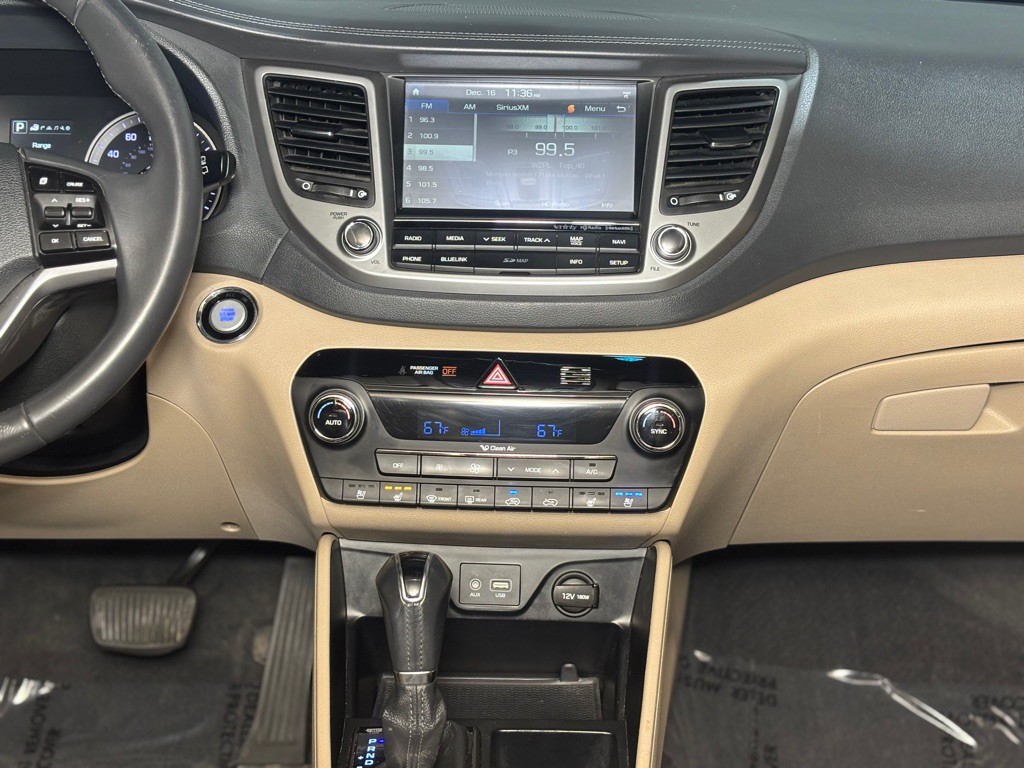 2017 Hyundai Tucson Image 15