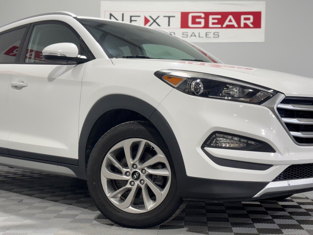 2017 Hyundai Tucson Image 3