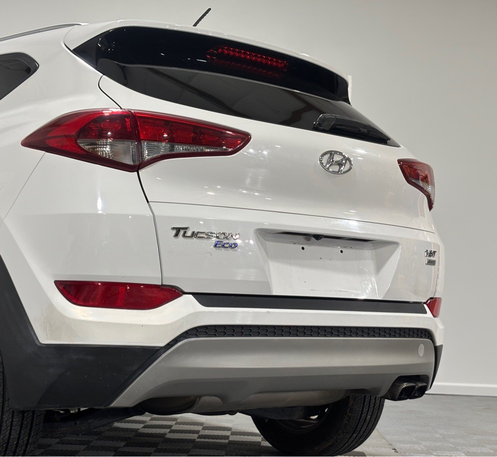2017 Hyundai Tucson Image 8