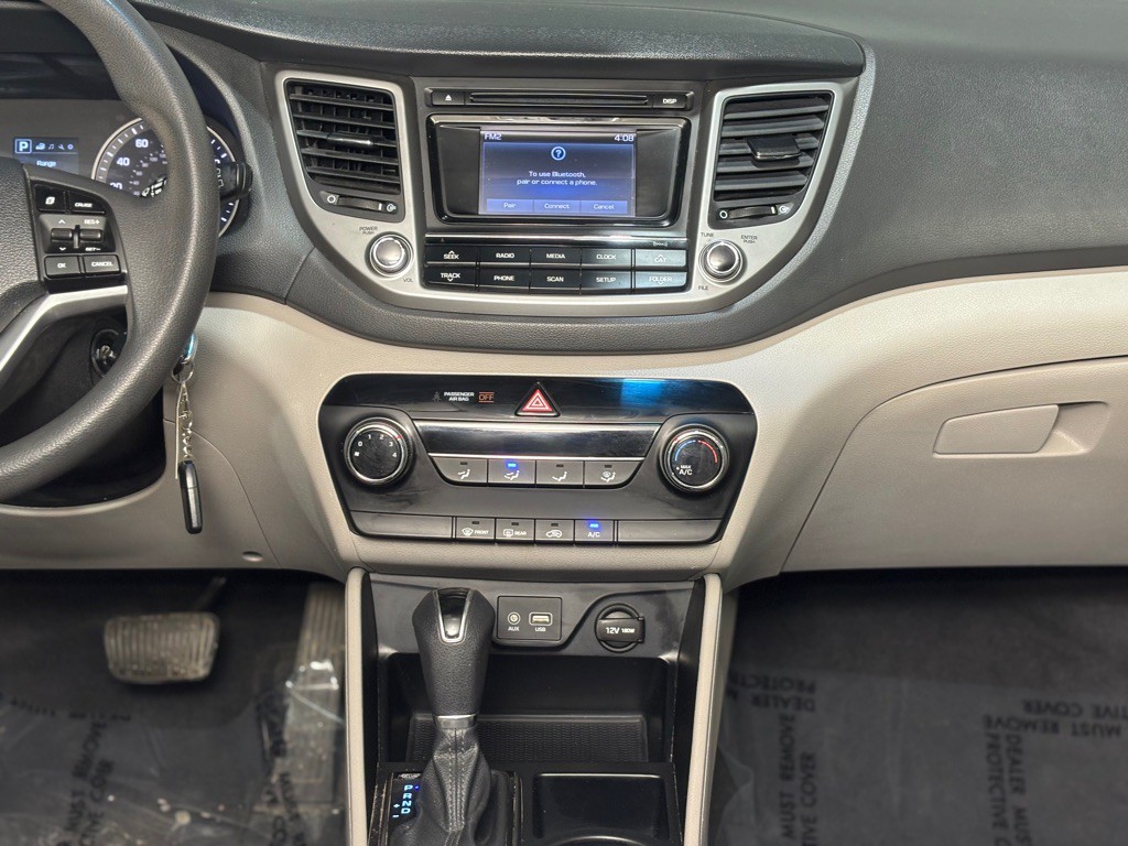 2017 Hyundai Tucson Image 16