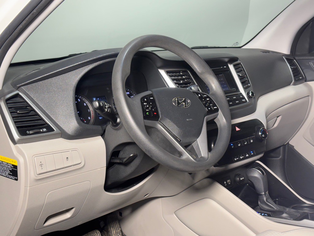 2017 Hyundai Tucson Image 28