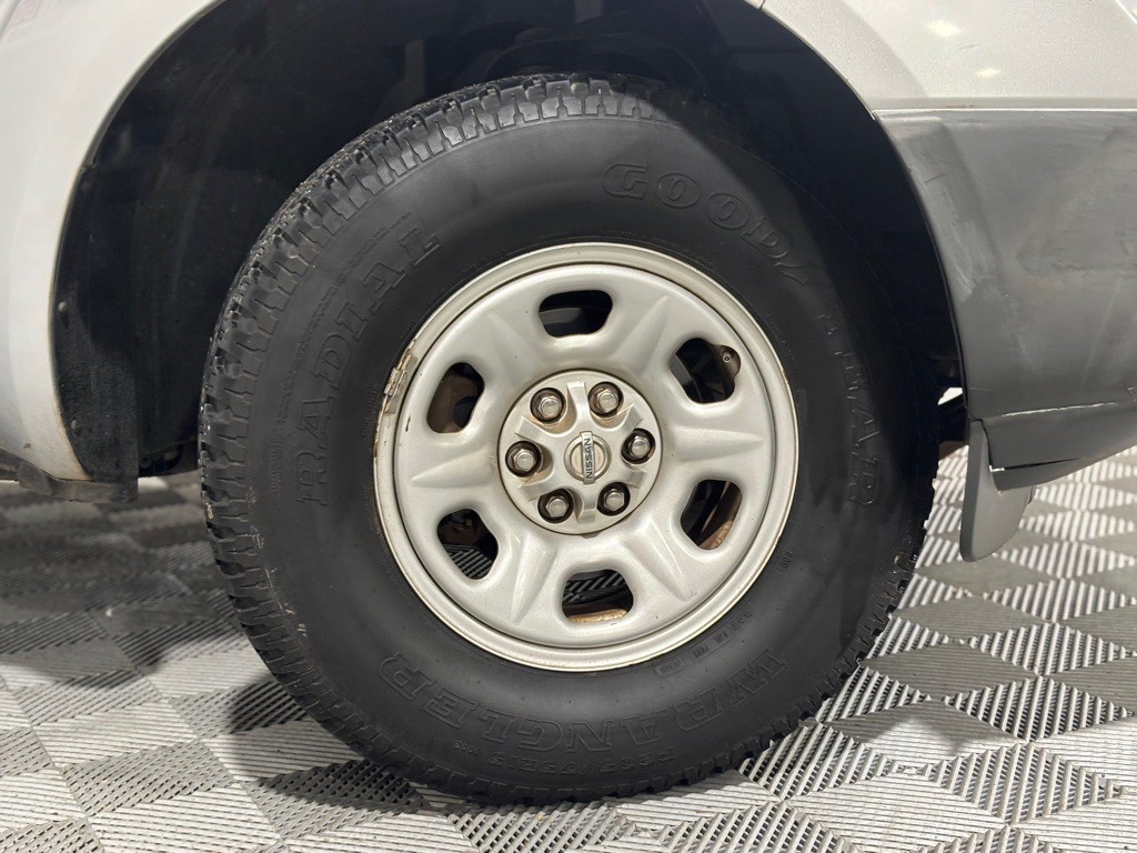 2006 Nissan Frontier Image 31