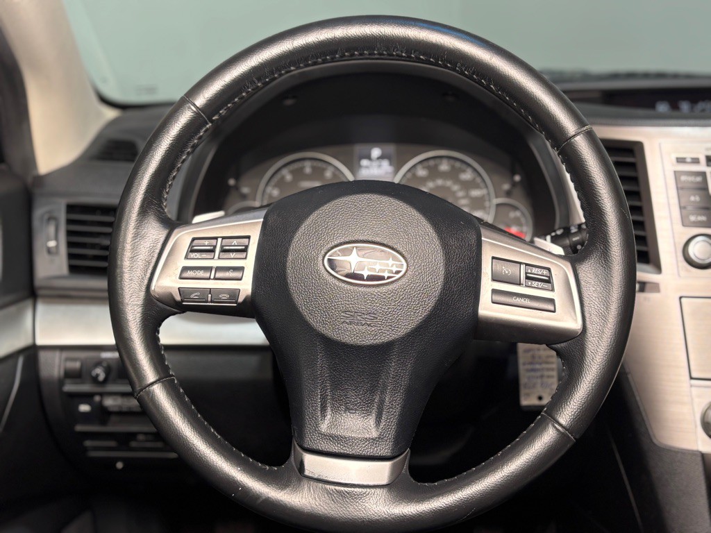 2013 Subaru Outback Image 14