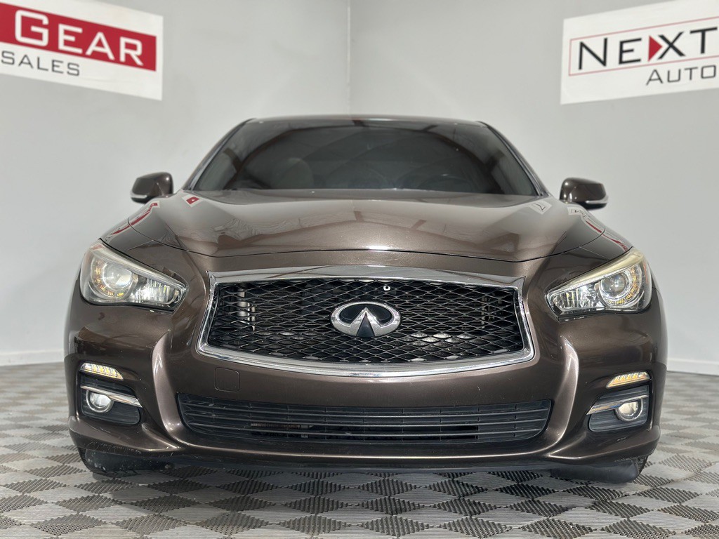 2015 INFINITI Q50 Image 4