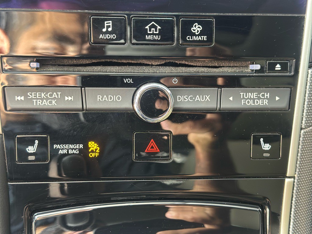 2015 INFINITI Q50 Image 19