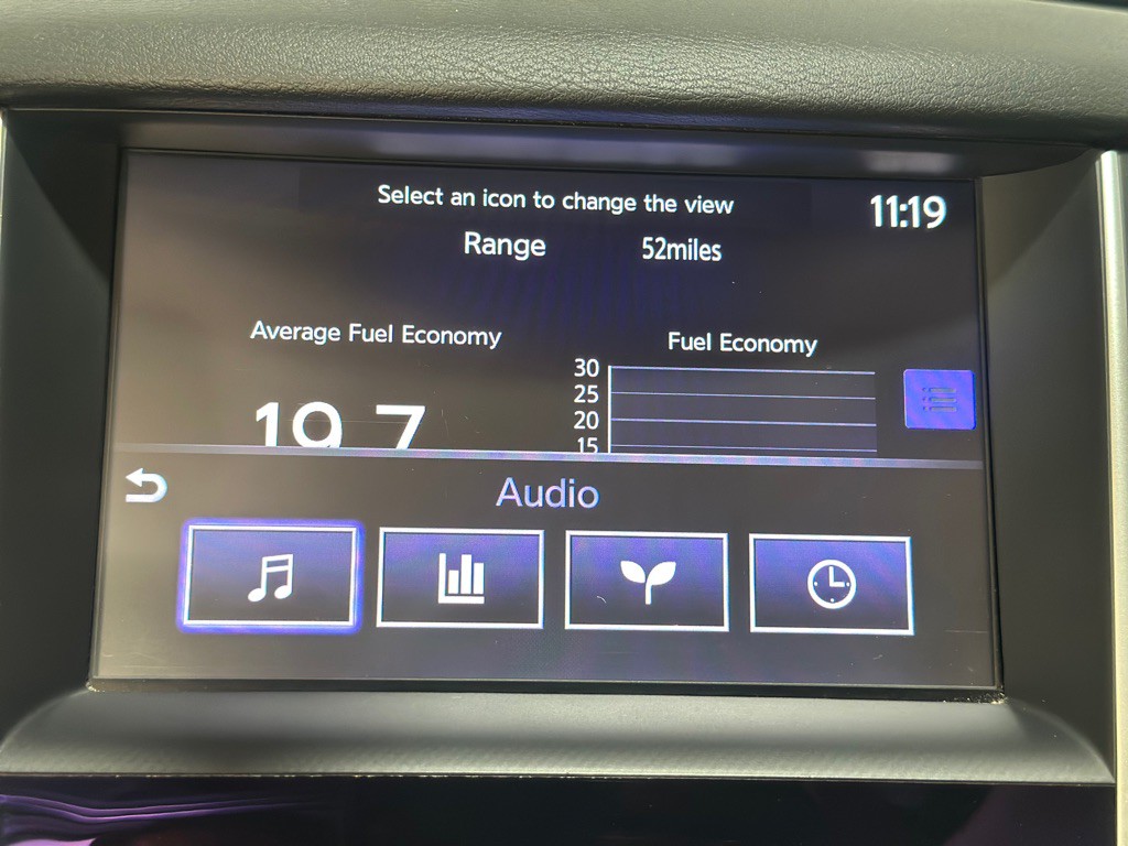 2015 INFINITI Q50 Image 21