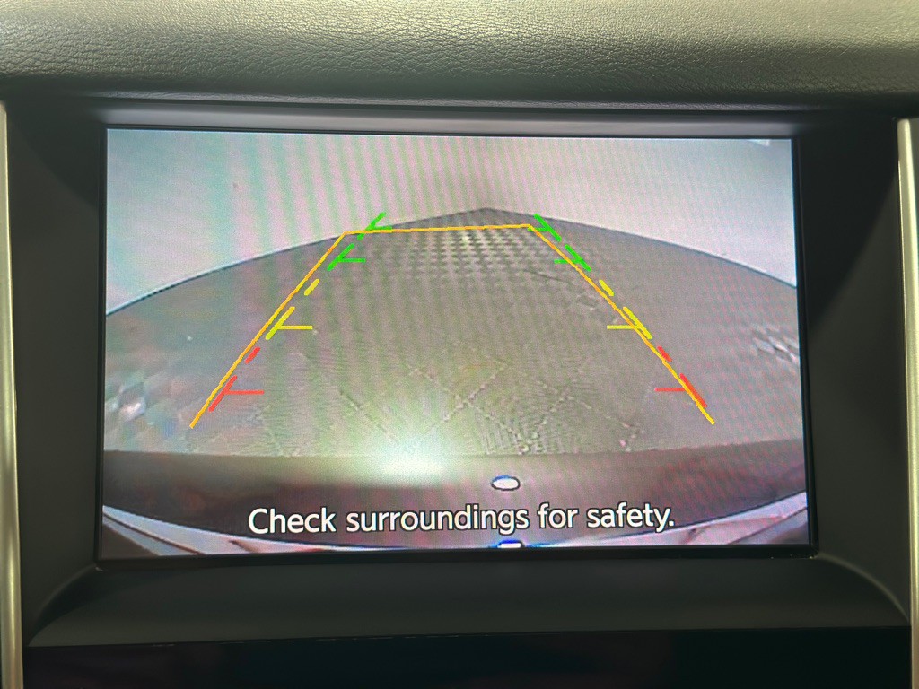 2015 INFINITI Q50 Image 26