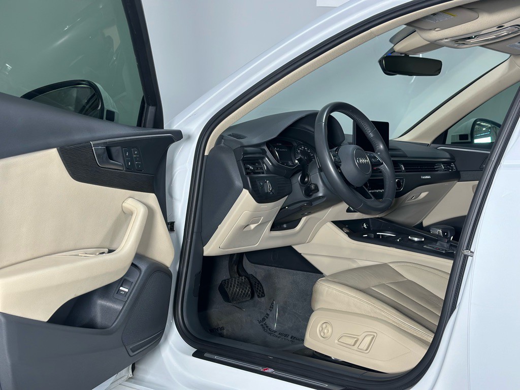 2019 Audi A4 Image 12