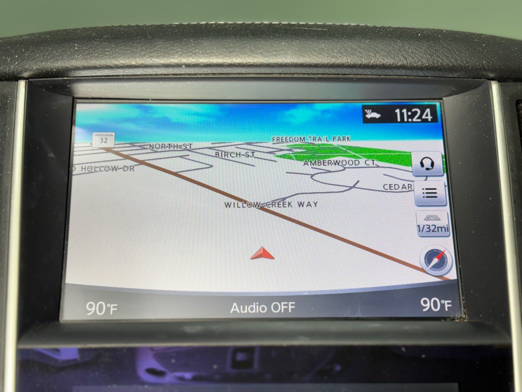 2017 INFINITI Q60 Image 16