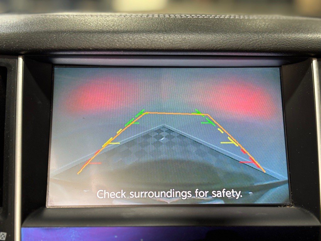 2017 INFINITI Q60 Image 22