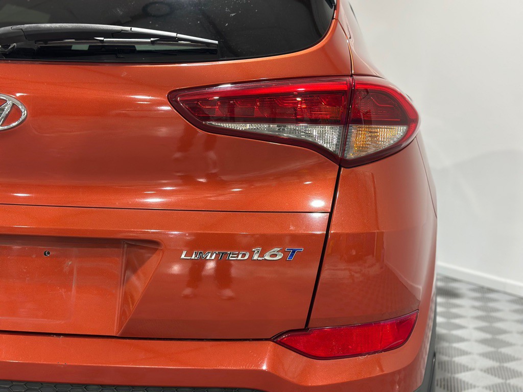 2016 Hyundai Tucson Image 10