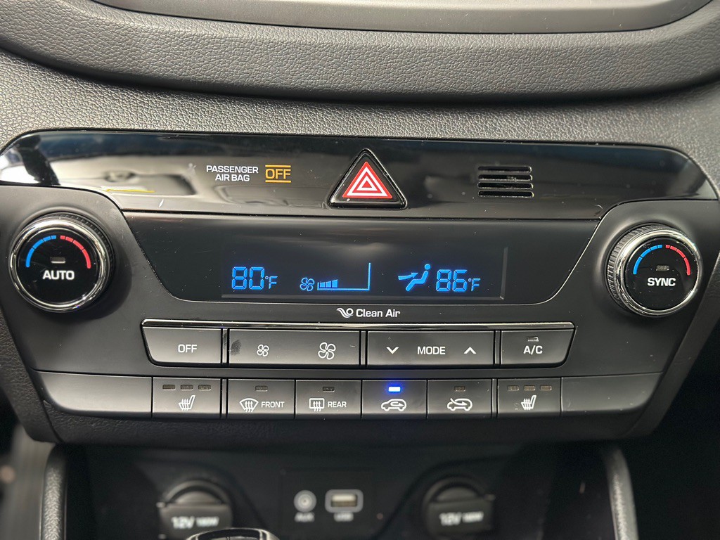 2016 Hyundai Tucson Image 17