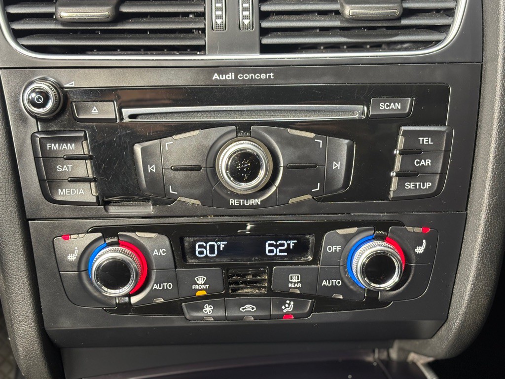 2016 Audi A4 Image 18