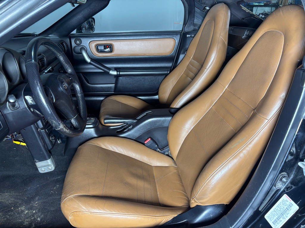 2002 Toyota MR2 Image 21