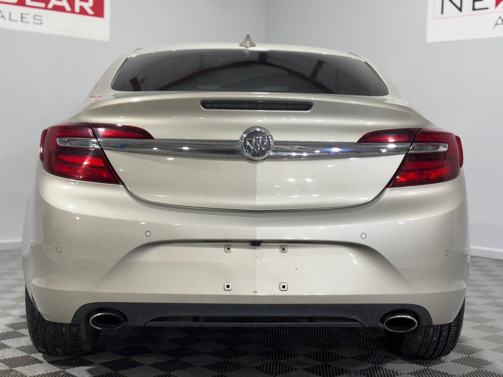 2016 Buick Regal Image 9