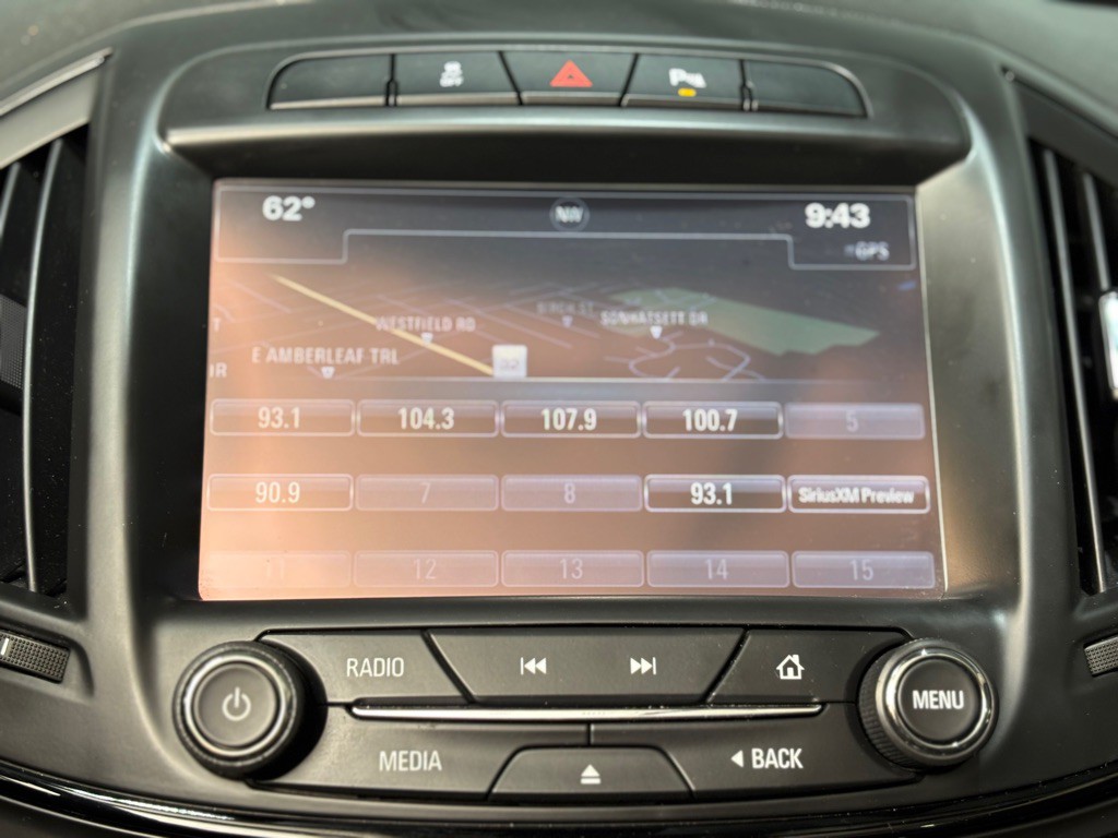 2016 Buick Regal Image 16