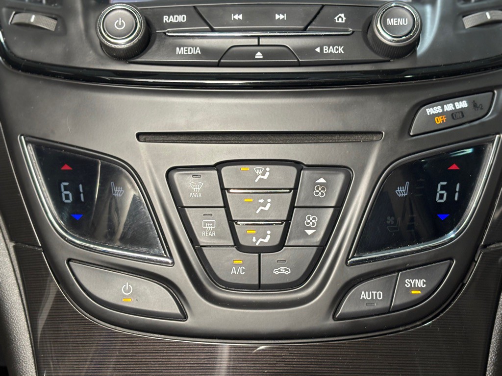 2016 Buick Regal Image 19