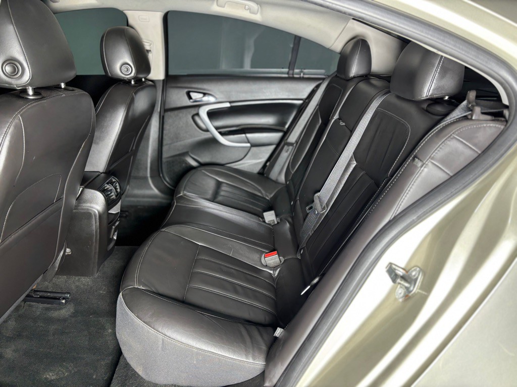 2016 Buick Regal Image 24