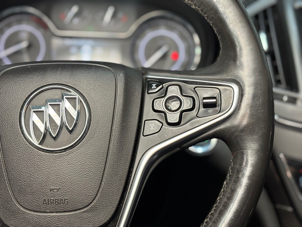 2016 Buick Regal Image 27