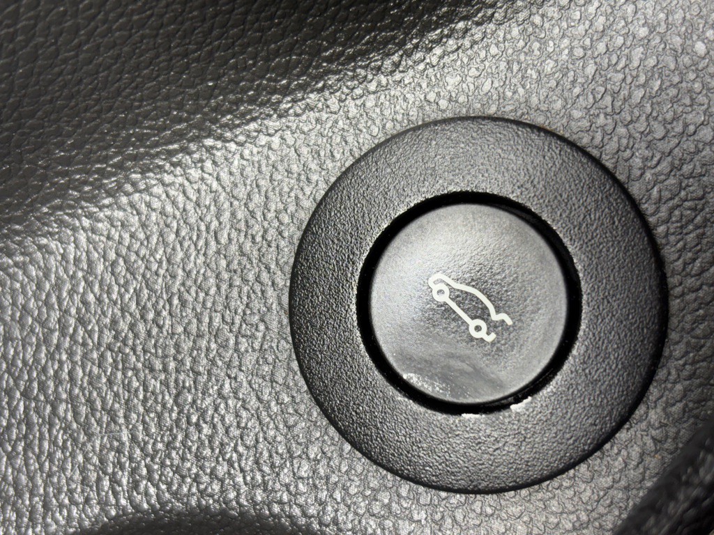 2016 Buick Regal Image 28