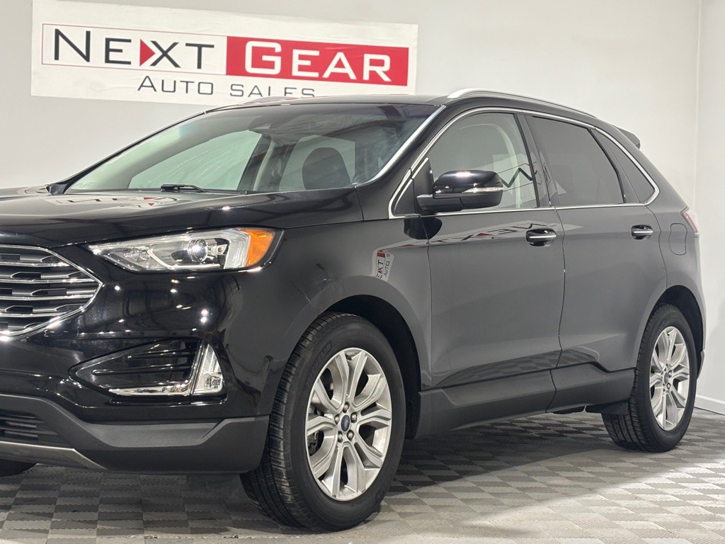 2019 Ford Edge Image 5
