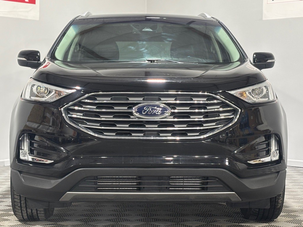 2019 Ford Edge Image 3