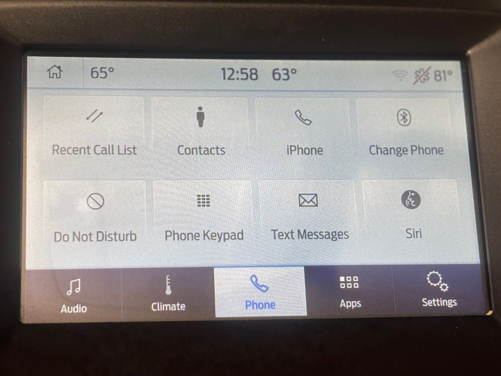 2019 Ford Edge Image 18