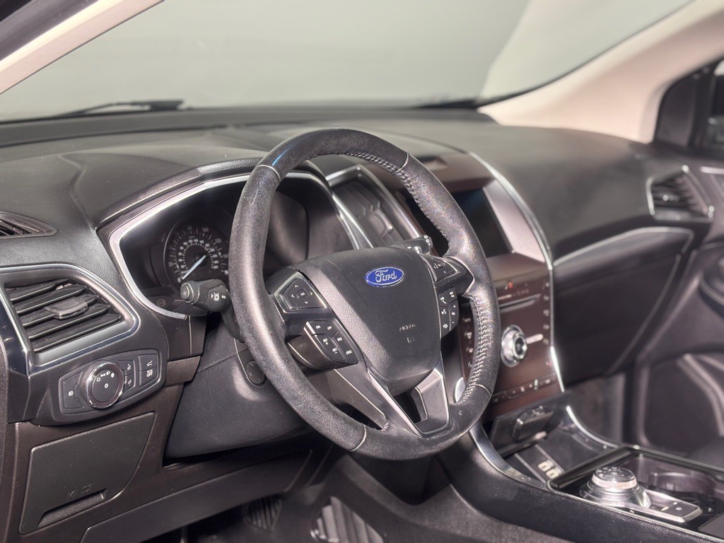 2019 Ford Edge Image 26