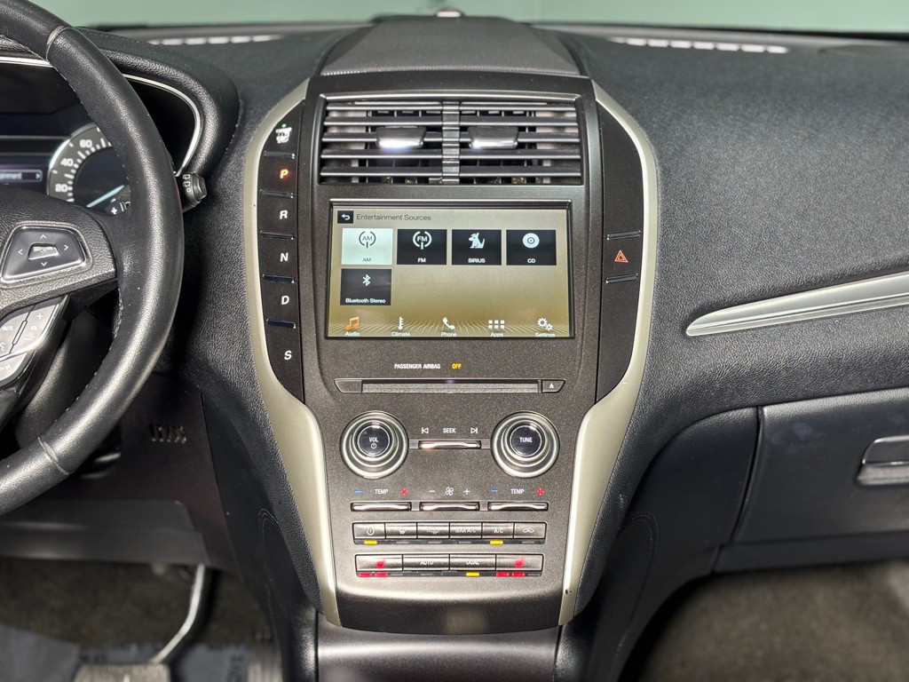 2016 Lincoln MKC Image 16