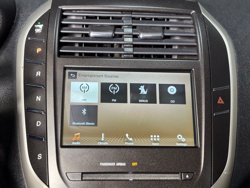 2016 Lincoln MKC Image 17