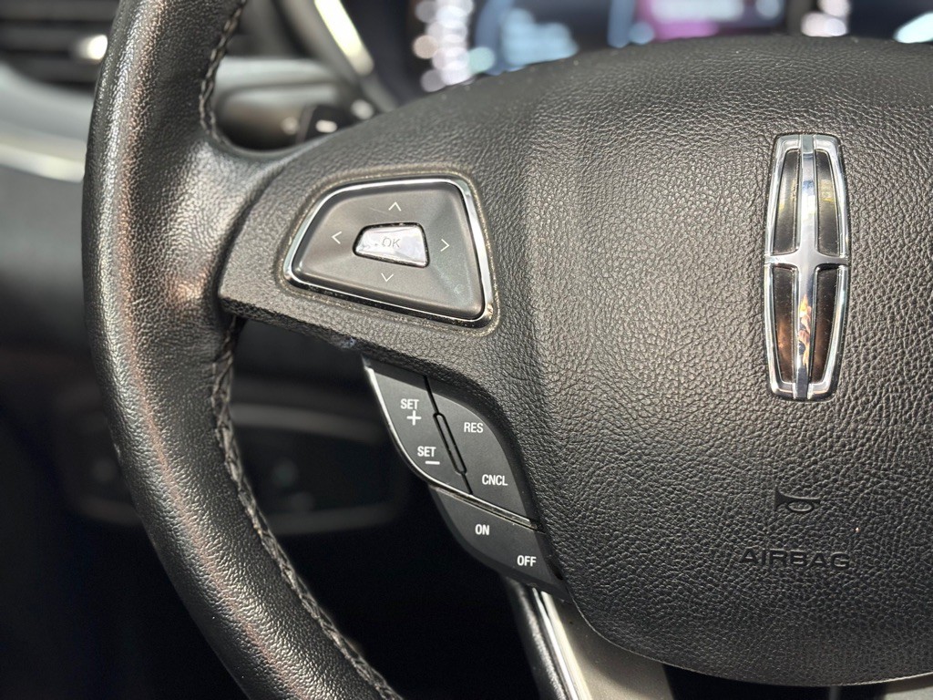 2016 Lincoln MKC Image 27