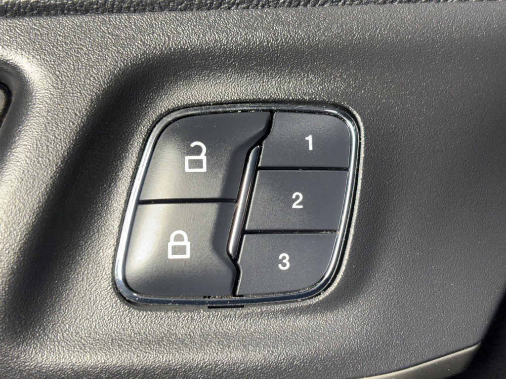 2016 Lincoln MKC Image 30