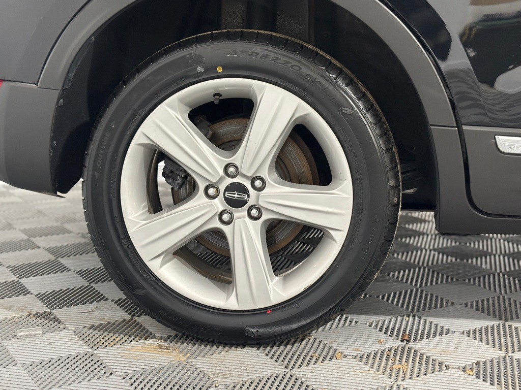 2016 Lincoln MKC Image 36