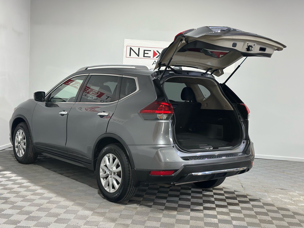2019 Nissan Rogue Image 30