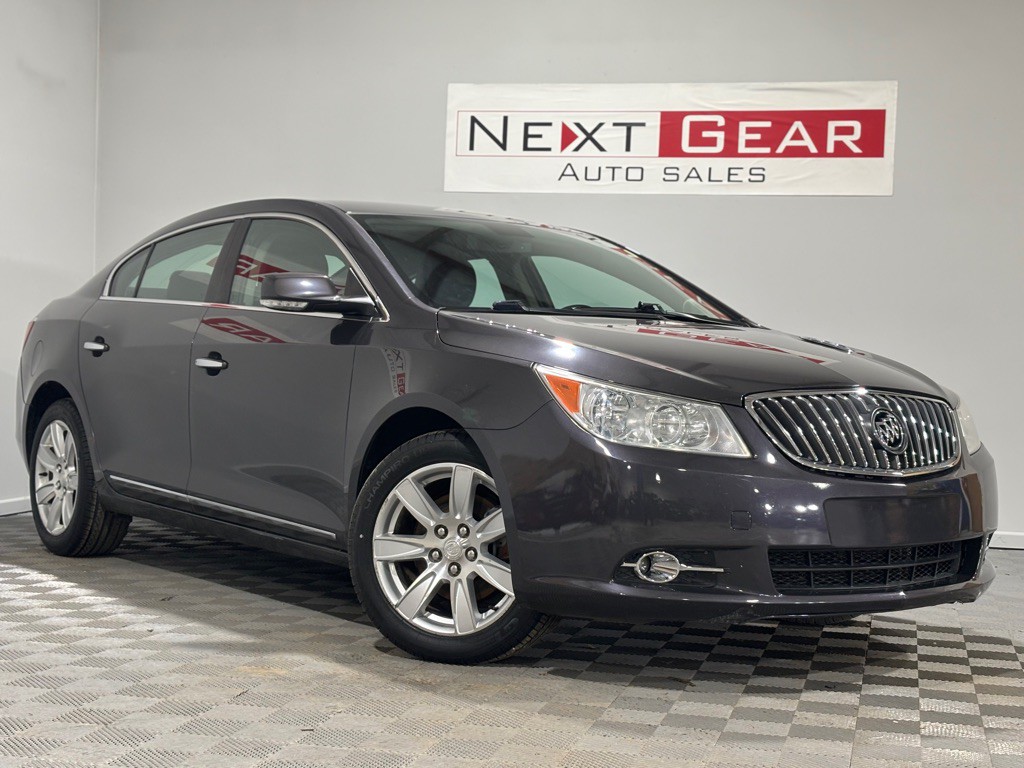 2013 Buick Lacrosse Image 1