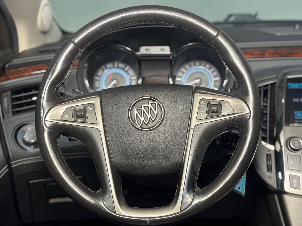 2013 Buick Lacrosse Image 16