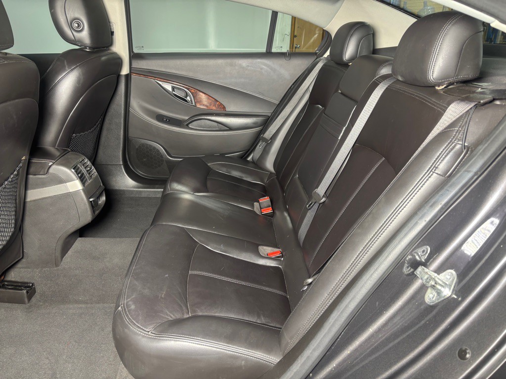 2013 Buick Lacrosse Image 25