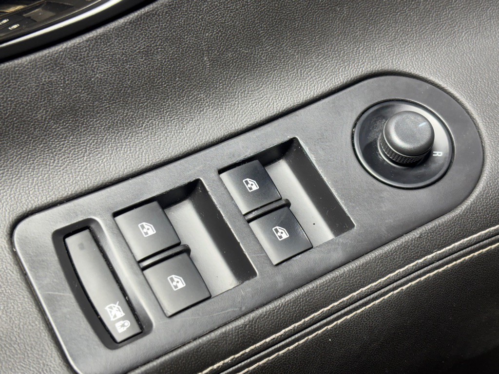 2013 Buick Lacrosse Image 31