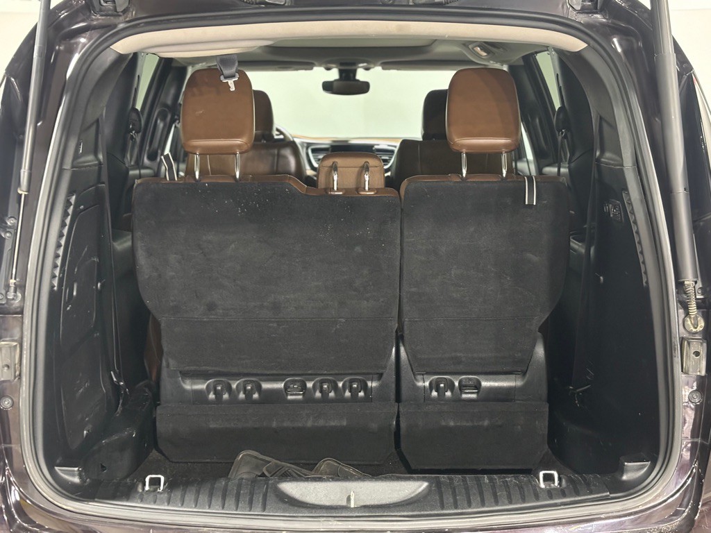 2017 Chrysler Pacifica Image 41