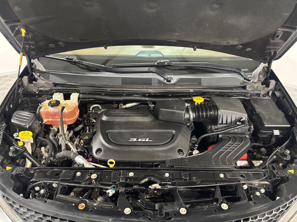 2017 Chrysler Pacifica Image 42