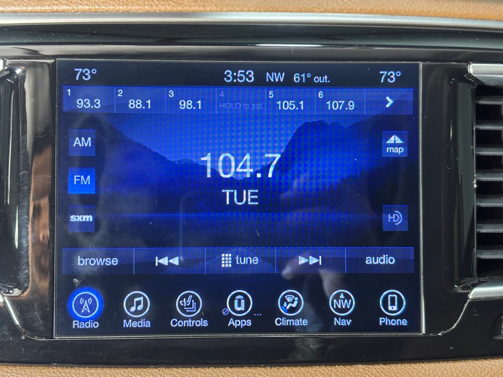 2017 Chrysler Pacifica Image 20