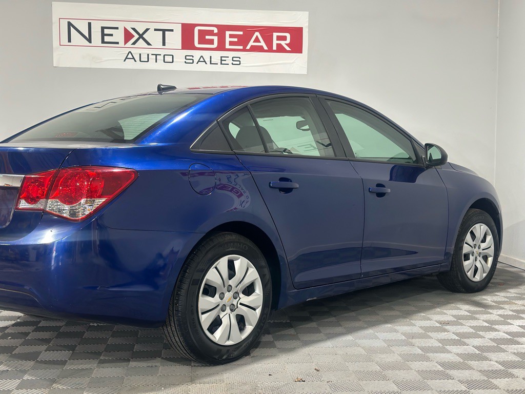 2013 Chevrolet Cruze Image 9