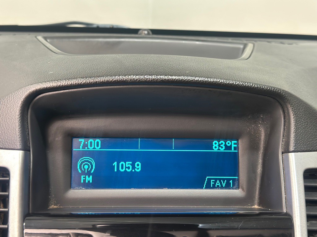 2013 Chevrolet Cruze Image 16