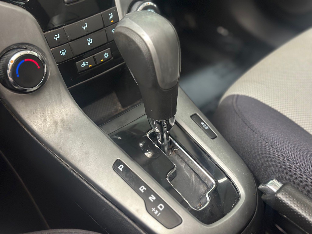 2013 Chevrolet Cruze Image 19