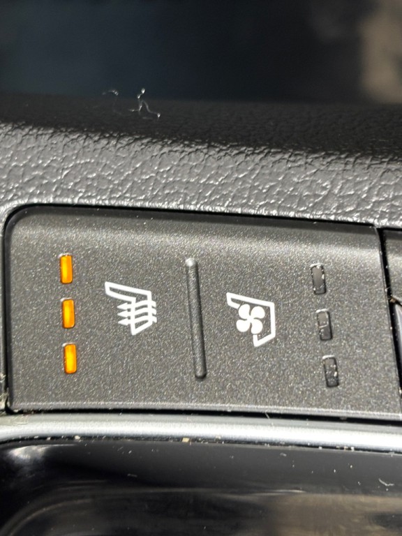 2018 Hyundai Elantra Image 19