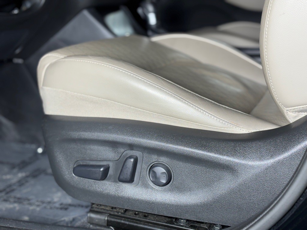 2018 Hyundai Elantra Image 20