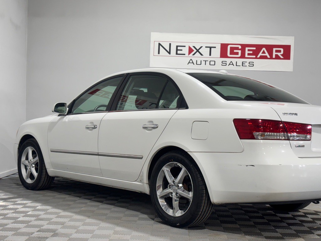 2008 Hyundai Sonata Image 7