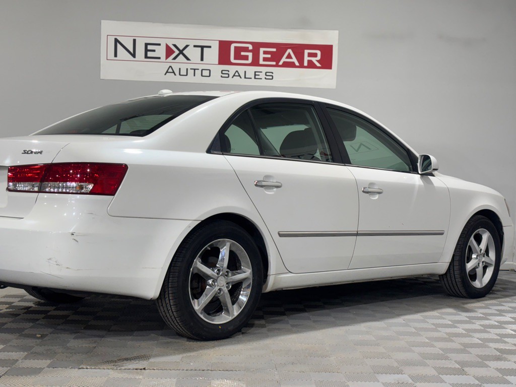 2008 Hyundai Sonata Image 10