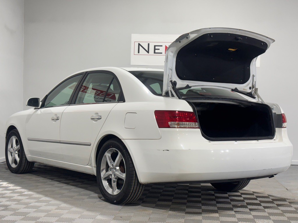 2008 Hyundai Sonata Image 30
